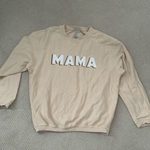 Women’s chicka-d Mama sweatshirt - size small